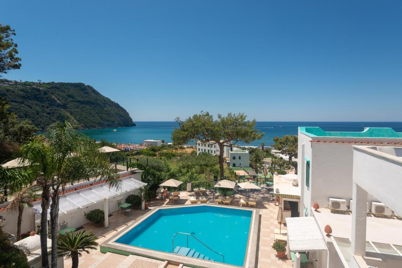 Hotel Villa Bianca Forio  Bagian luar foto