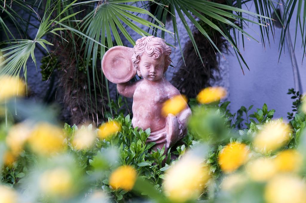 Hotel Villa Bianca Forio  Bagian luar foto