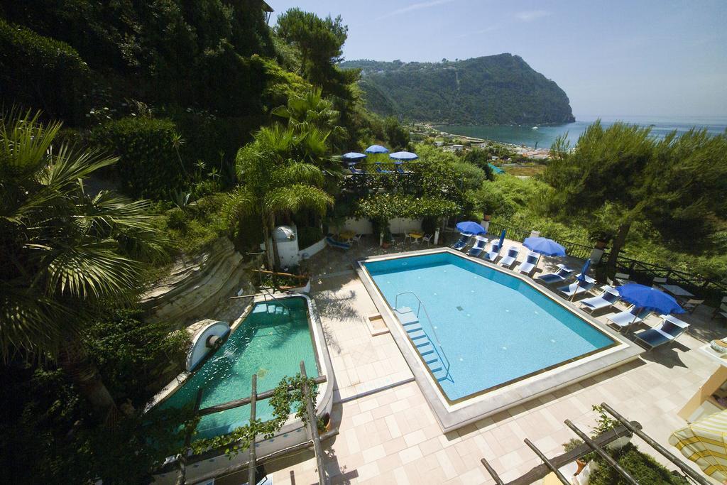 Hotel Villa Bianca Forio  Bagian luar foto